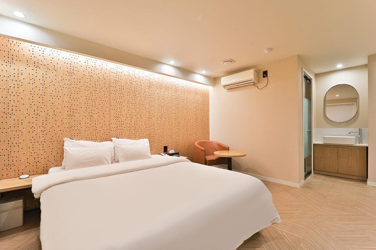 Jamsil Tomgi Hotel Seul Zewnętrze zdjęcie