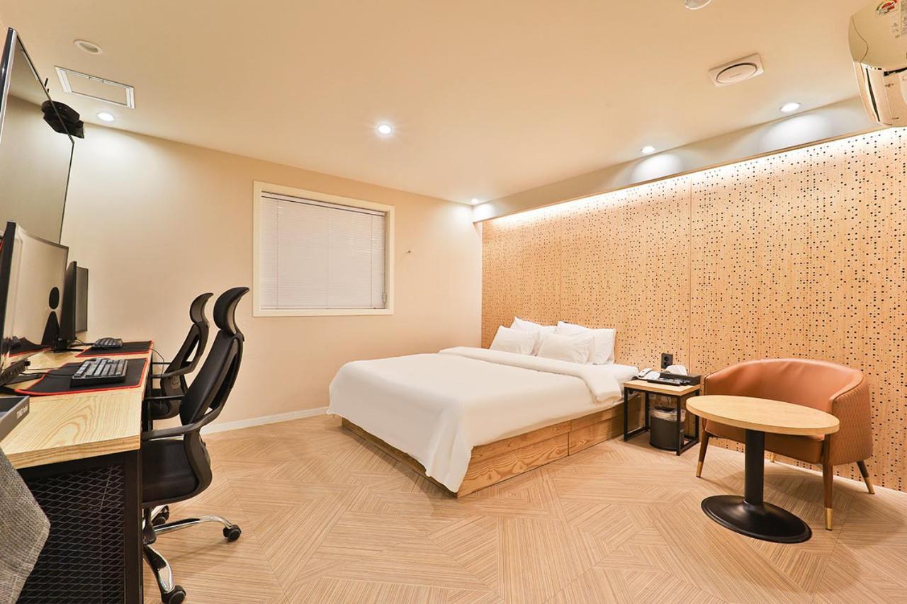 Jamsil Tomgi Hotel Seul Zewnętrze zdjęcie